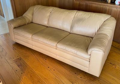 Off White Leather Couch Three Person Sofa from Leather Factory - ARCADIA |  EstateSales.org