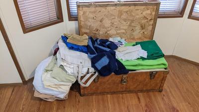 Linen Trunk