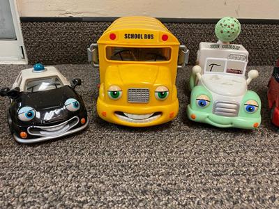Lot of 6 Chevron Cars Police Tow Truck Ice Cream Pizza Delivery Moving Eyes