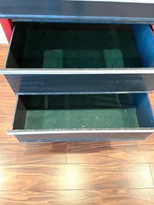 CRAFTSMAN METAL TOOLBOX & TOOLS