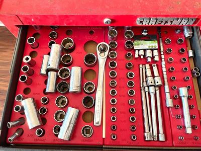 CRAFTSMAN METAL TOOLBOX & TOOLS