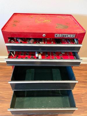 CRAFTSMAN METAL TOOLBOX & TOOLS