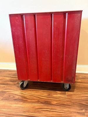 CRAFTSMAN METAL TOOLBOX & TOOLS