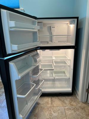 KENMORE COLDSPOT REFRIDGERATOR
