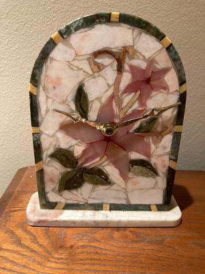 Mosalite dolomite stone clock (white) Brazil
