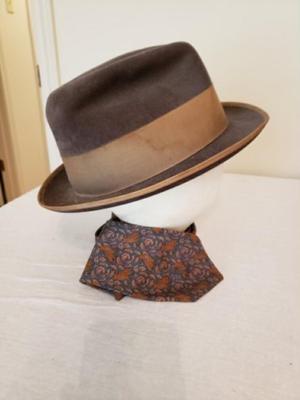 Vintage men's wool fedora hat