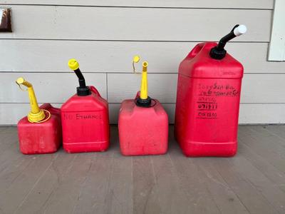 GAS CANS SET OF 4