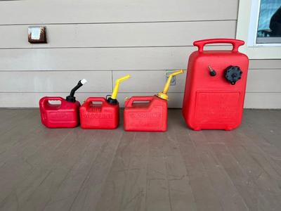 GAS CANS SET OF 4