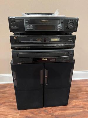 Audio Equipment Lot *Read Description