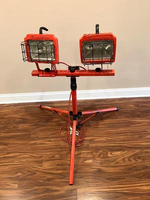 COMMERCIAL ELECTRIC Work Lights