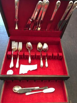 1847 Rogers Brothers silver service for 8
