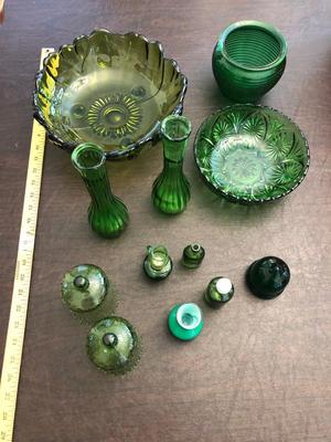 Green glassware
