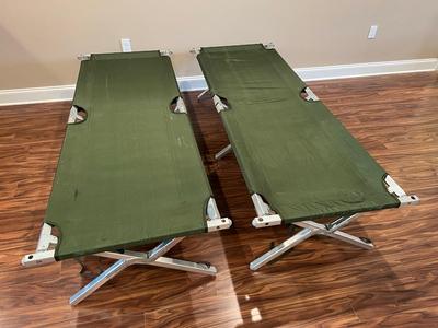 REYES INDUSTRIES Pair of Cots