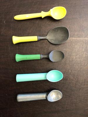 Instant ice cream scoop collection