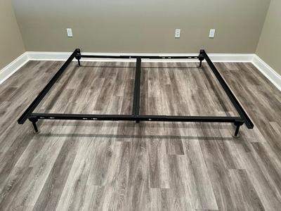 SCANDINAVIAN COLLECTION KING FOUNDATION & Bed Frame