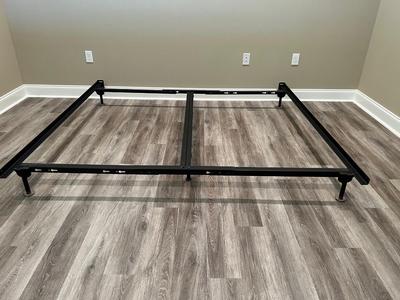 SCANDINAVIAN COLLECTION KING FOUNDATION & Bed Frame