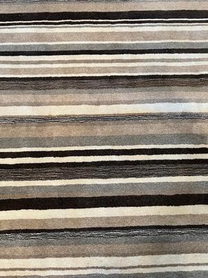 POTTERYBARN WOOL RUG 5X8