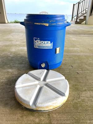 3 WATER COOLERS Lot
