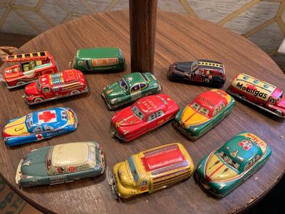 Antique Tin Toy Cars -  Coke G-Men Police Fire GE RCA +++ Lot 543