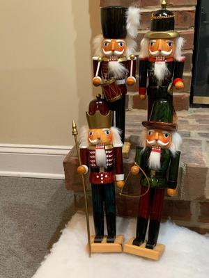 LOT:65G:  Wooden Holiday Nutcracker Soldiers (4)