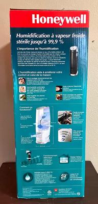 New in box, Honeywell Cool Moisture Tower Humidifier, HEV312