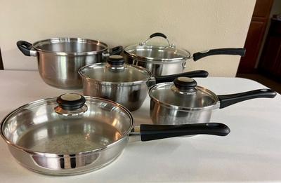 TRAMONTINA STAINLESS STEEL SET
