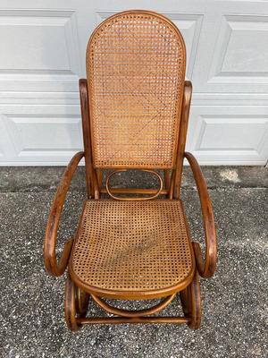 Vintage Bentwood Rocking Chair*READ DETAILS*