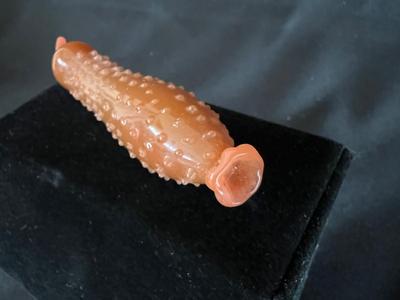 Chocolate Glass Pickle Shape Snuff Bottle Spoon intact