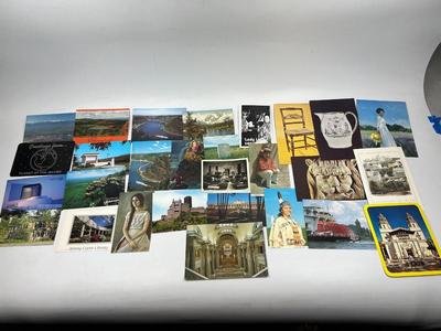 Mixed Lot of Vintage Vacation Souvenir Post Cards