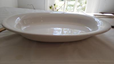 Large oval serving dish 20