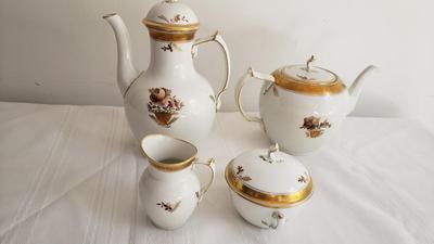 Royal Copenhagen tea set "Golden Basket" sugar creamer