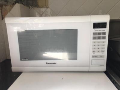 Panasonic MIcrowave