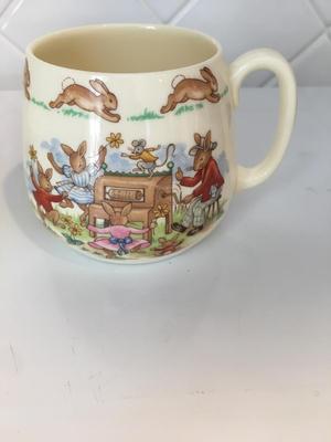 Vintage Royal Doulton Bunnykins bowl and cup set