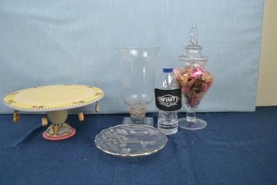 LOT 232. CAKE PLATE AND GLASSWARE