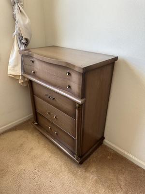 QUEEN SIZE BED FRAME WITH CHEST OF DRAWERS
