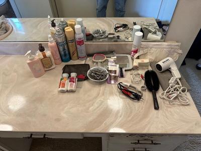 TOILETRIES AND BEAUTY ITEMS