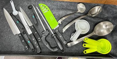 Mixed Lot of Kitchen Gadgets Tools Utensils