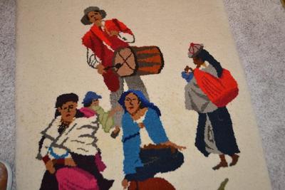 LOT # 373. DECORATIVE ART WOOL RUG