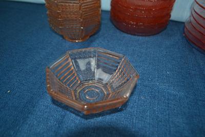 LOT 431. GLASS BOWLS, PLATES