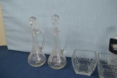 LOT 435. CLEAR GLASSWARE