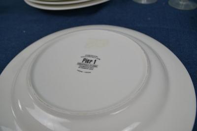 LOT 440. VARIETY OF WINE GLASSES AND PLATES