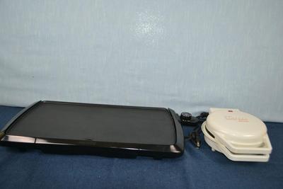 LOT 456. ELECTRIC GRIDDLE AND WAFFLE MAKER