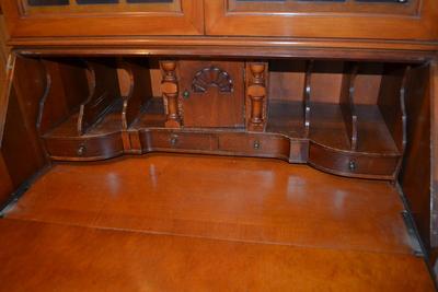 LOT 471. VINTAGE SERPENTINE DROP FRONT DESK