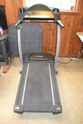 LOT 474 PROFORM  TREADMILL