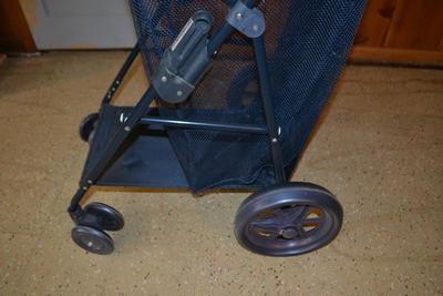 LOT 489. WONDER WHEELER BEACH SAND CART