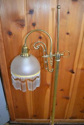 LOT 509 FLOOR LAMP