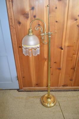 LOT 509 FLOOR LAMP