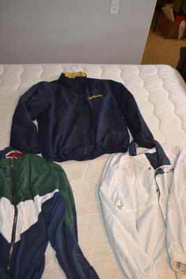 LOT 513.   THREE MENS JACKETS SIZE LARGE