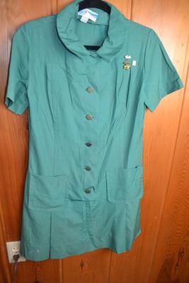 LOT 515. VINTAGE GIRL SCOUT DRESS