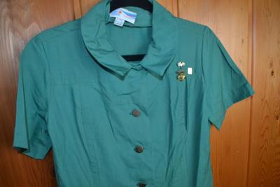 LOT 515. VINTAGE GIRL SCOUT DRESS